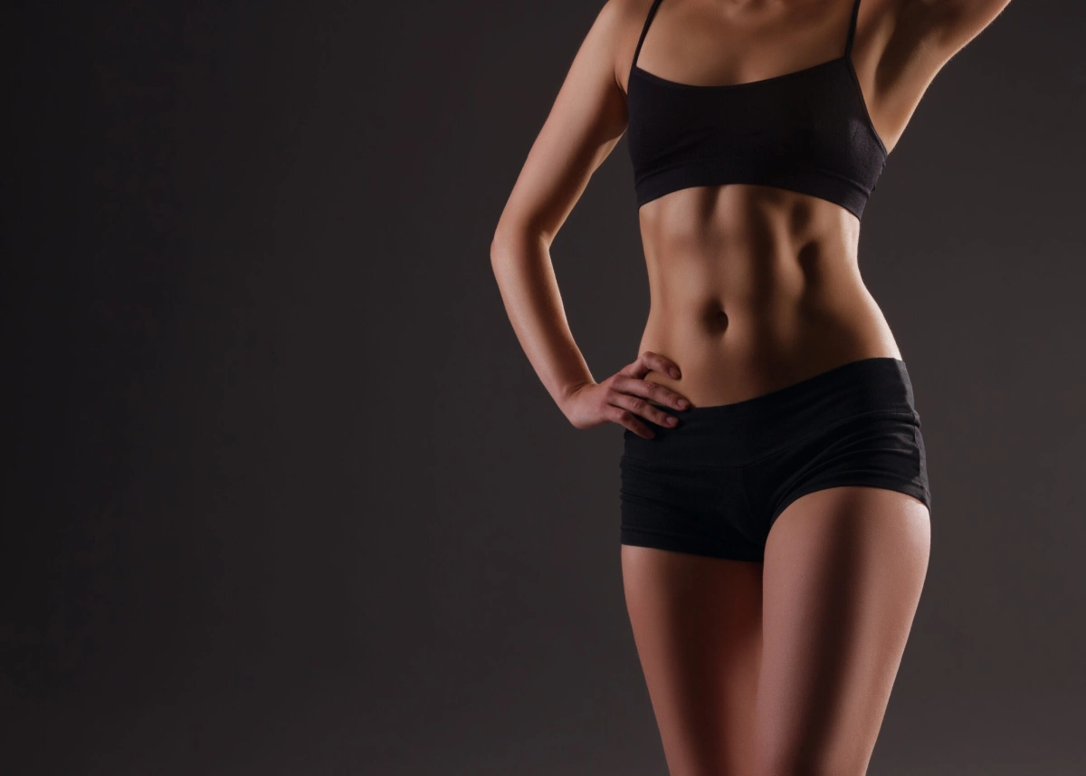 CoolSculpting non-invasive fat reduction treatment on abdomen in Yuma, AZ | Amara Rejuve Medical Spa & Laser